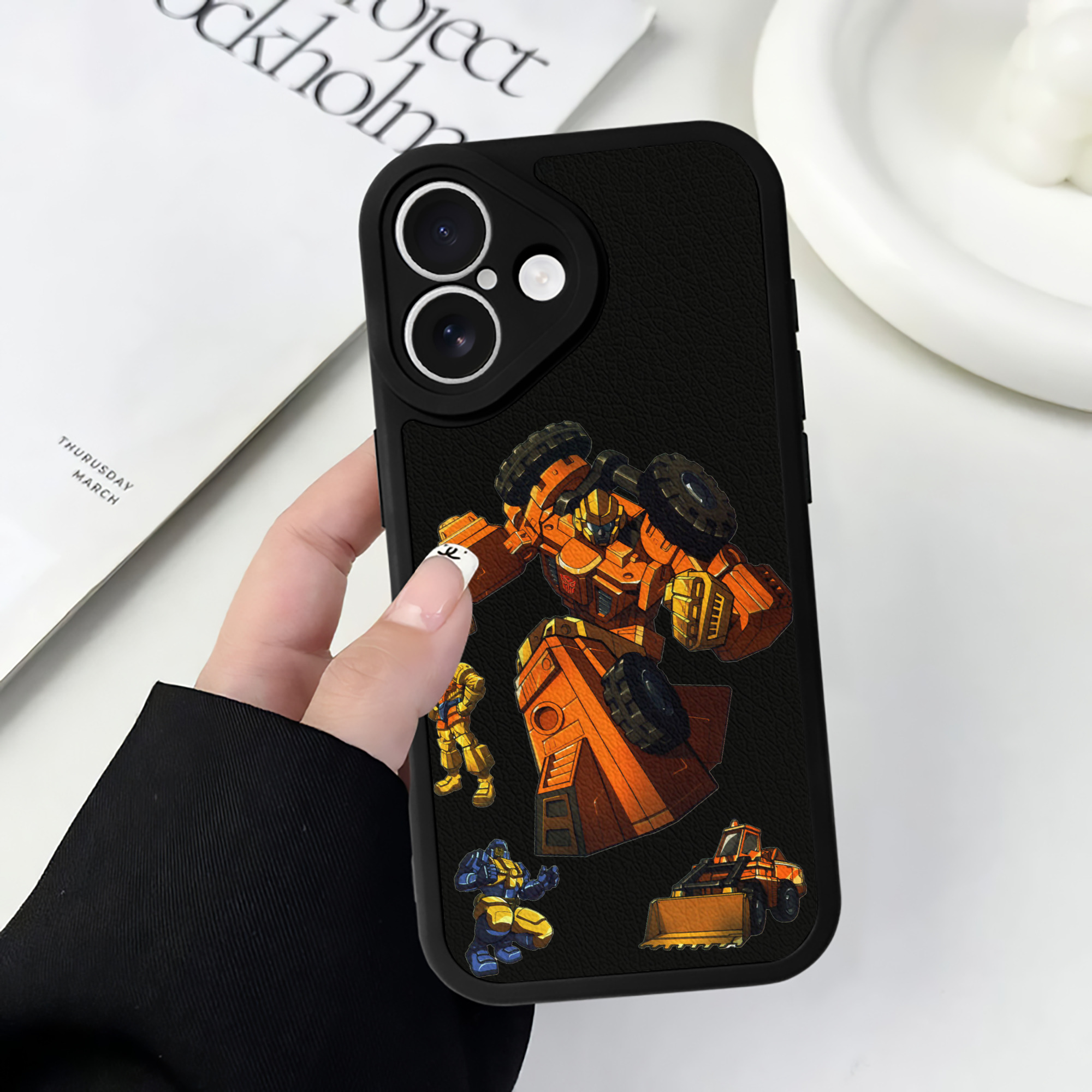 （画像用）  【iPhone 16シリーズ対応】シリコンスマホケース（レザー調） 材質：シリコン